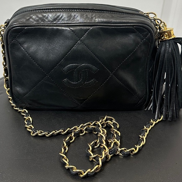 Authentic CHANEL Lambskin Quilted Tassel Camera Case Black - Picture 3 of 12